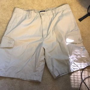 Men’s cargo shorts